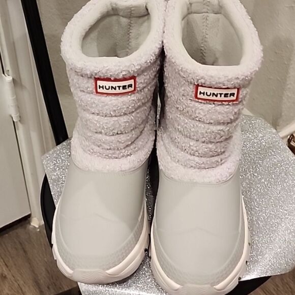 Hunter High Pile Fleece Short Snow Boot - Picture 12 of 12